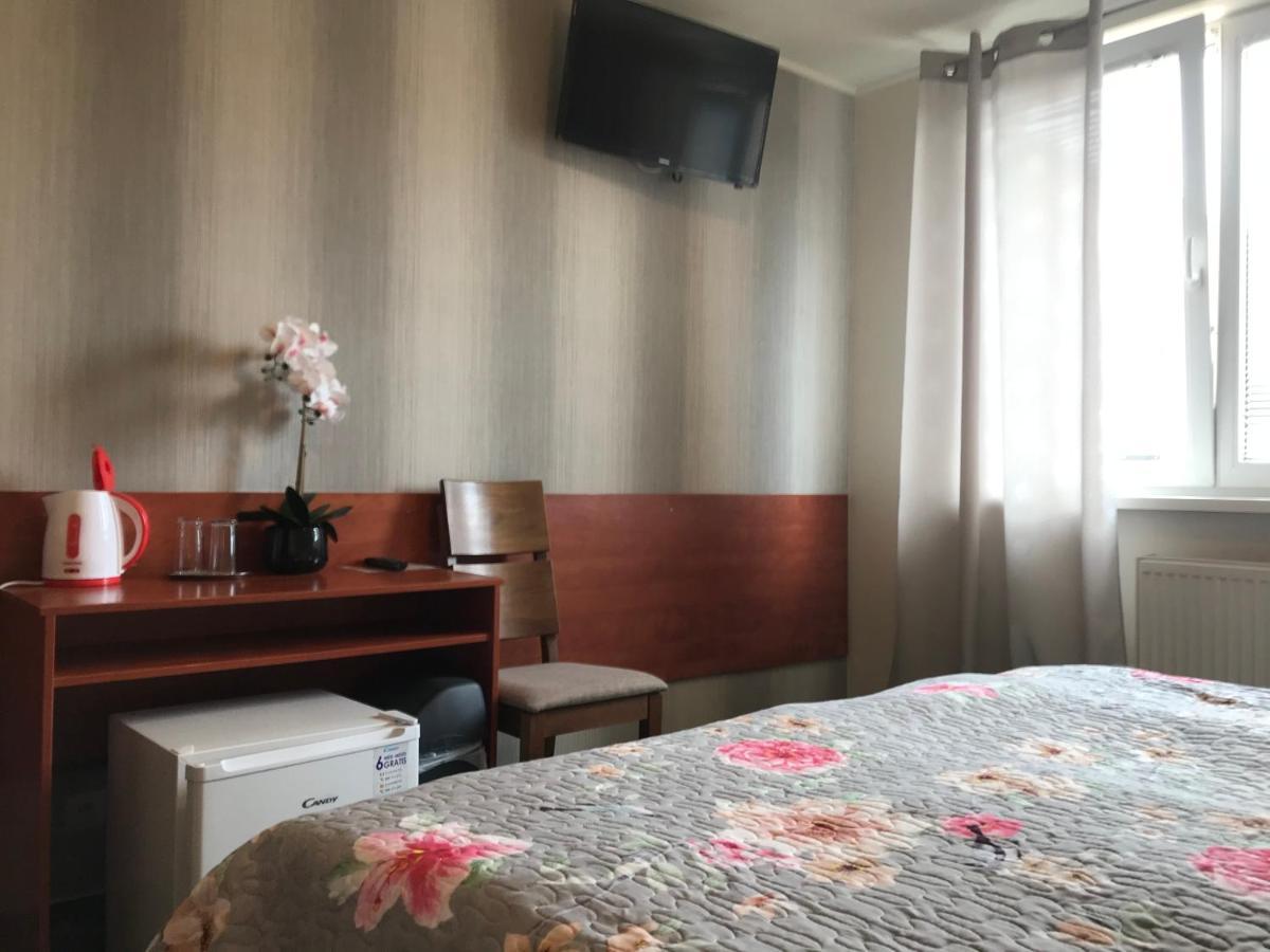 Hotel Hokejka Prievidza Ngoại thất bức ảnh