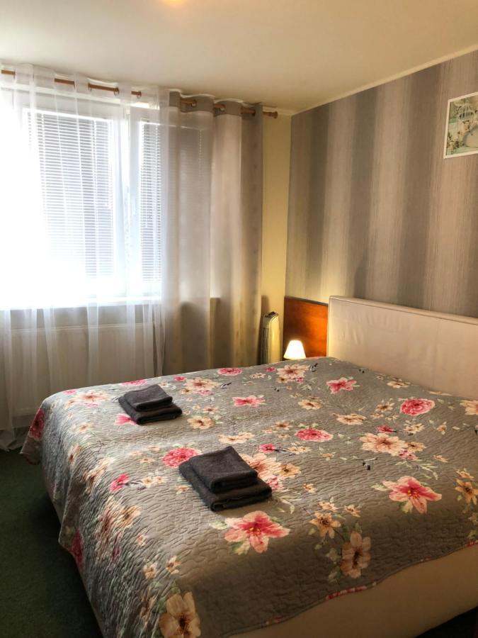 Hotel Hokejka Prievidza Ngoại thất bức ảnh